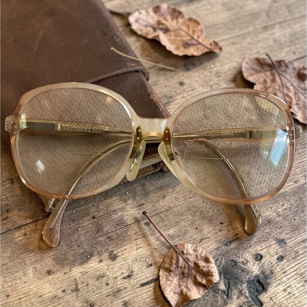 Vintage Peach Acetate Eyeglass Frames RX Optical Glasses Gold Metal Temples 90s